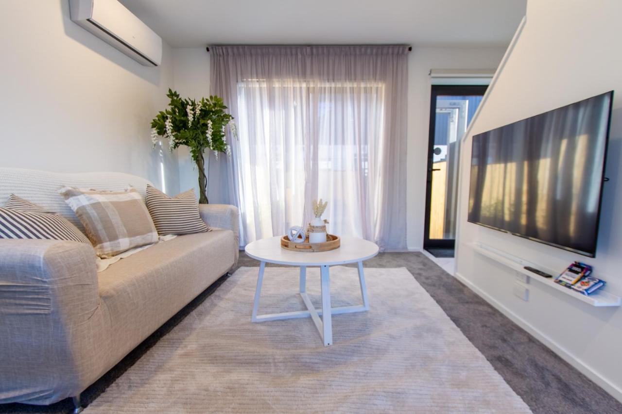 Stylish 2-Bedroom Haven Next To Hagley Park Крайстчёрч Экстерьер фото